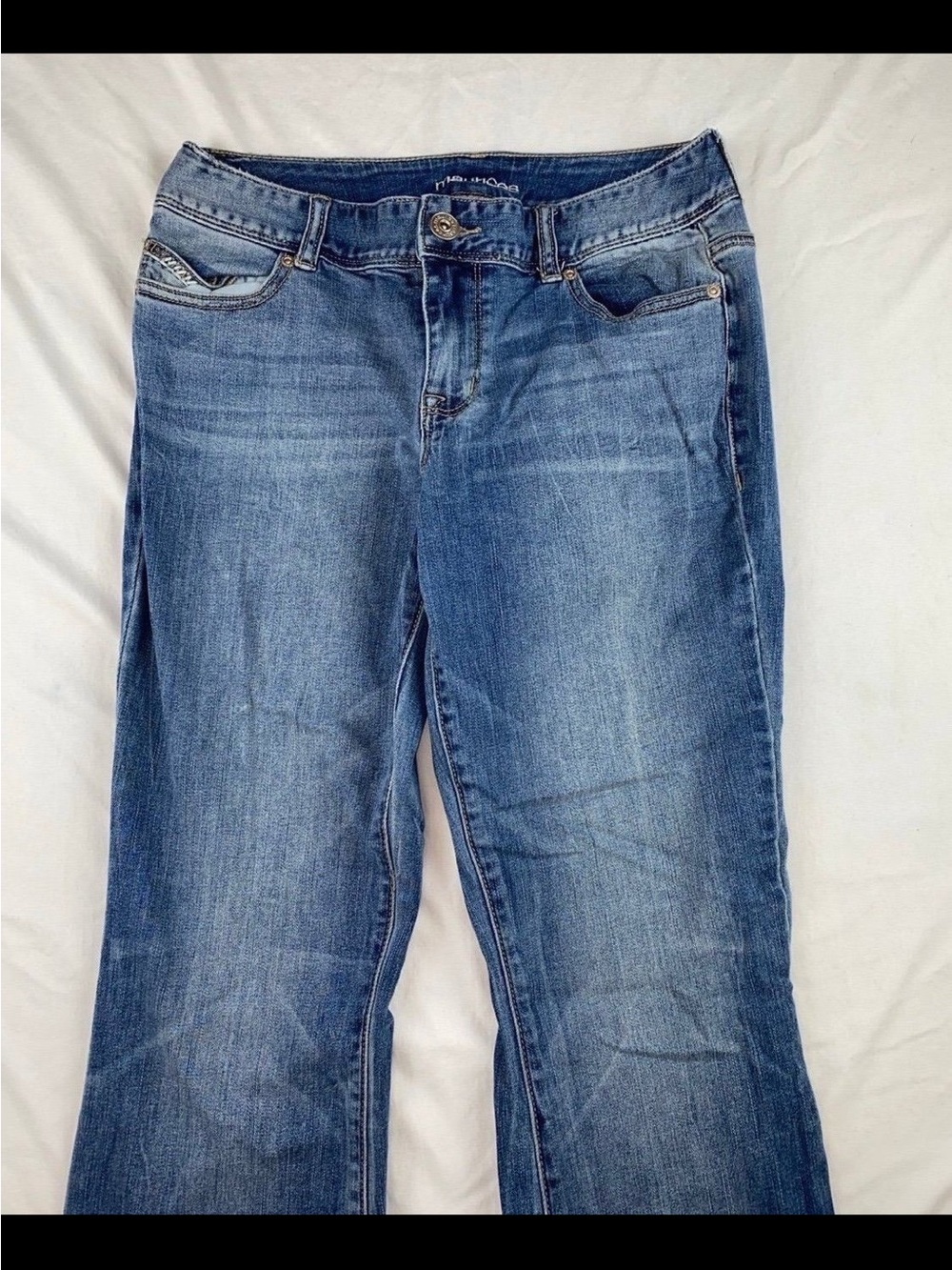 Jeans - Picture 2 of 12